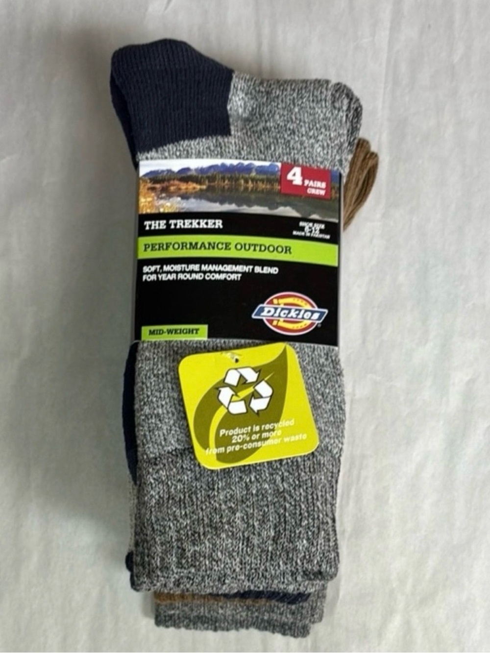 New Dickies Socks Men’s 4 Pair Performance Outdoor Mid-Weight Casual Socks Gray